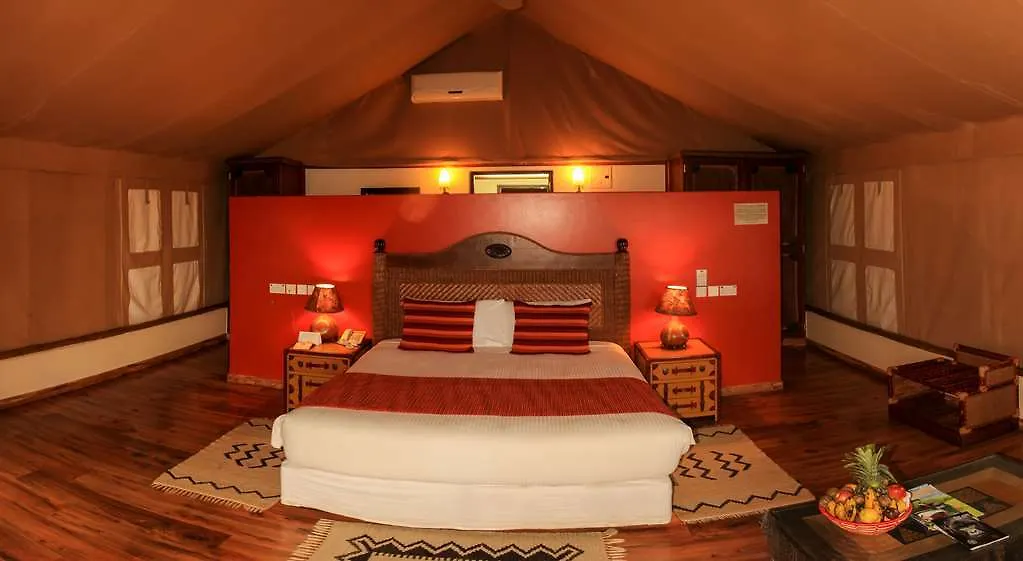 Mweya Safari Lodge Kampala 3*,